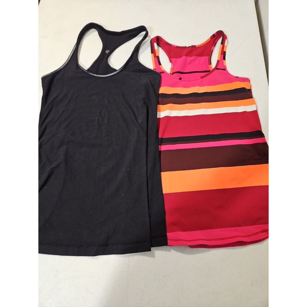 2 Lululemon Racerback Tank Tops SIZE 2 1 Striped/1 Black REVERSIBLE 13" P-P(L79